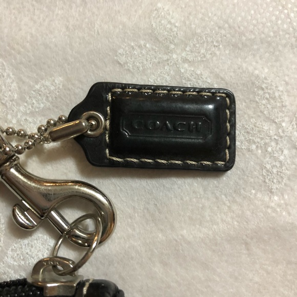 Black Coach Wristlet 🖤 - Picture 3 of 6